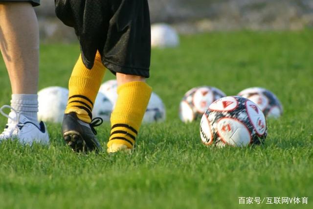 贝尔纳尔：我觉得自己有踢主力的实力，我们目标一直是欧冠冠军